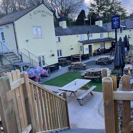 The Glan Yr Afon Inn Holywell  Kültér fotó