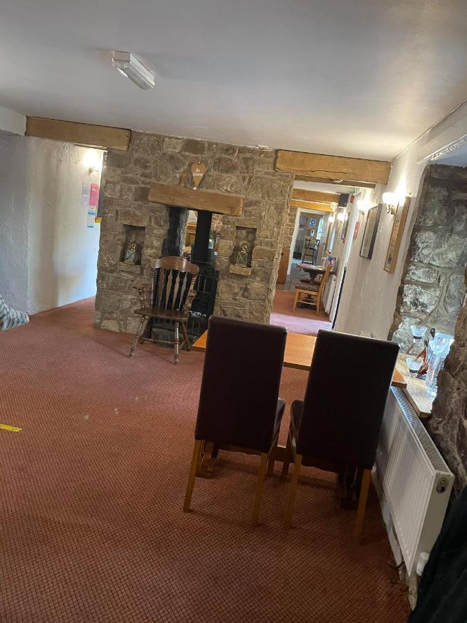 The Glan Yr Afon Inn Holywell  Kültér fotó